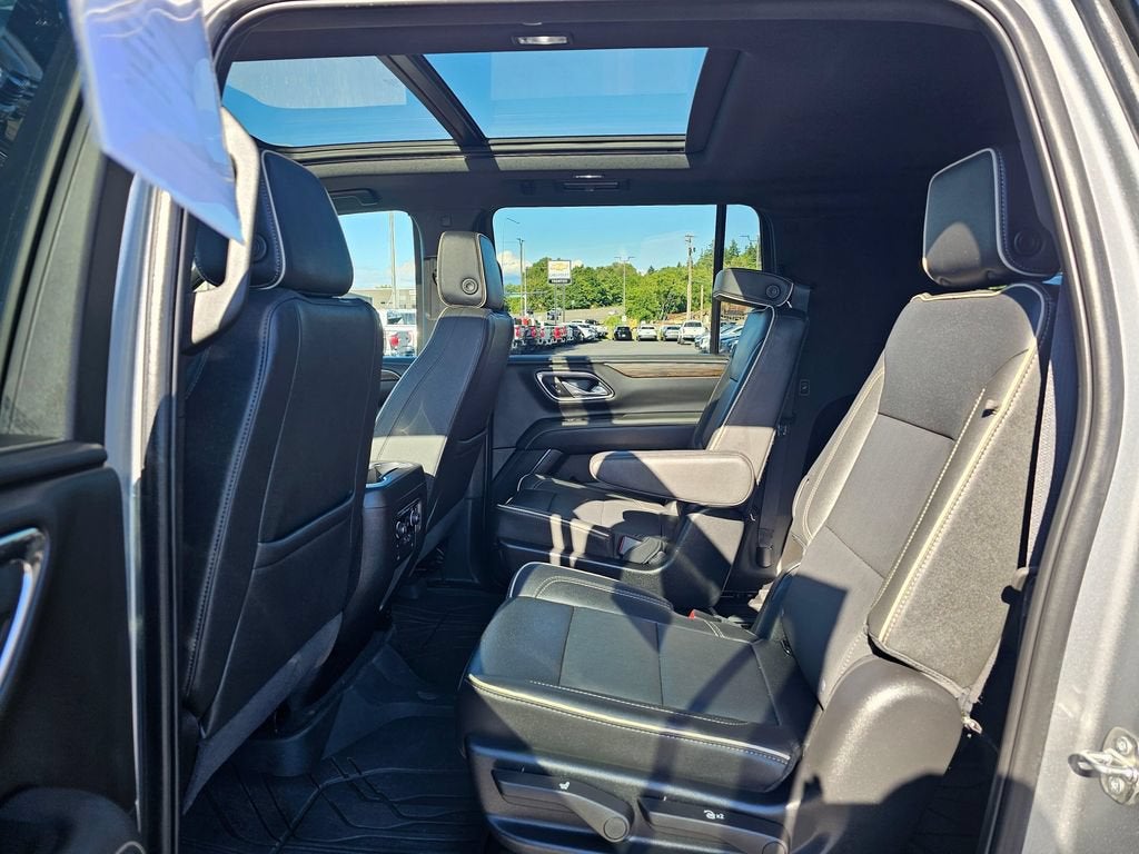 2024 Chevrolet Suburban Base
