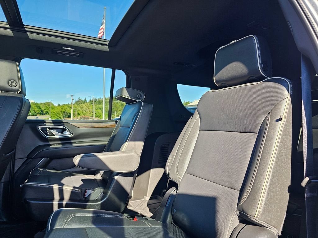 2024 Chevrolet Suburban Base