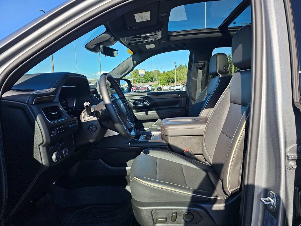 2024 Chevrolet Suburban Base