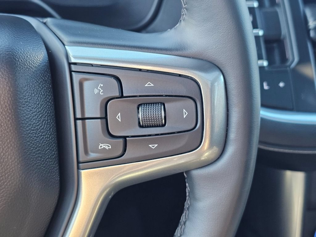 2024 Chevrolet Suburban Base