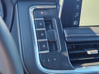 2024 Chevrolet Suburban Base