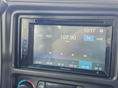 2004 GMC Sierra 2500 HD Base