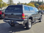 2004 GMC Sierra 2500 HD Base