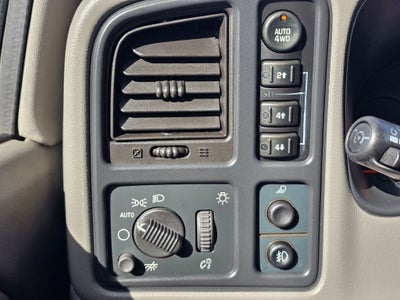 2004 GMC Sierra 2500 HD Base