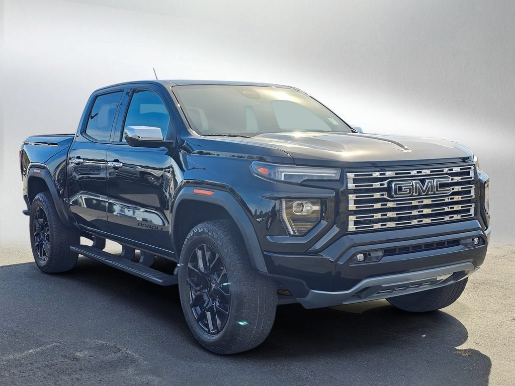 2023 GMC Canyon Base