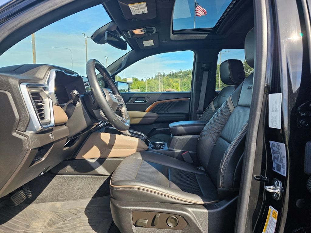 2023 GMC Canyon Base