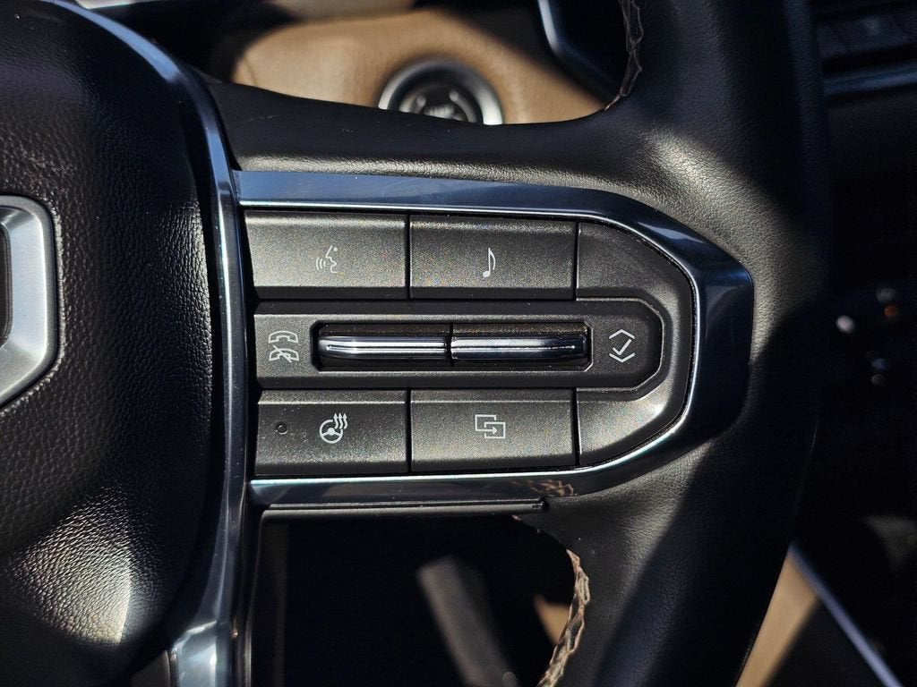 2023 GMC Canyon Base