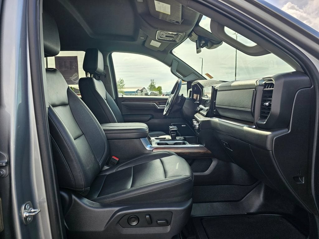 2025 GMC Sierra 1500 Base