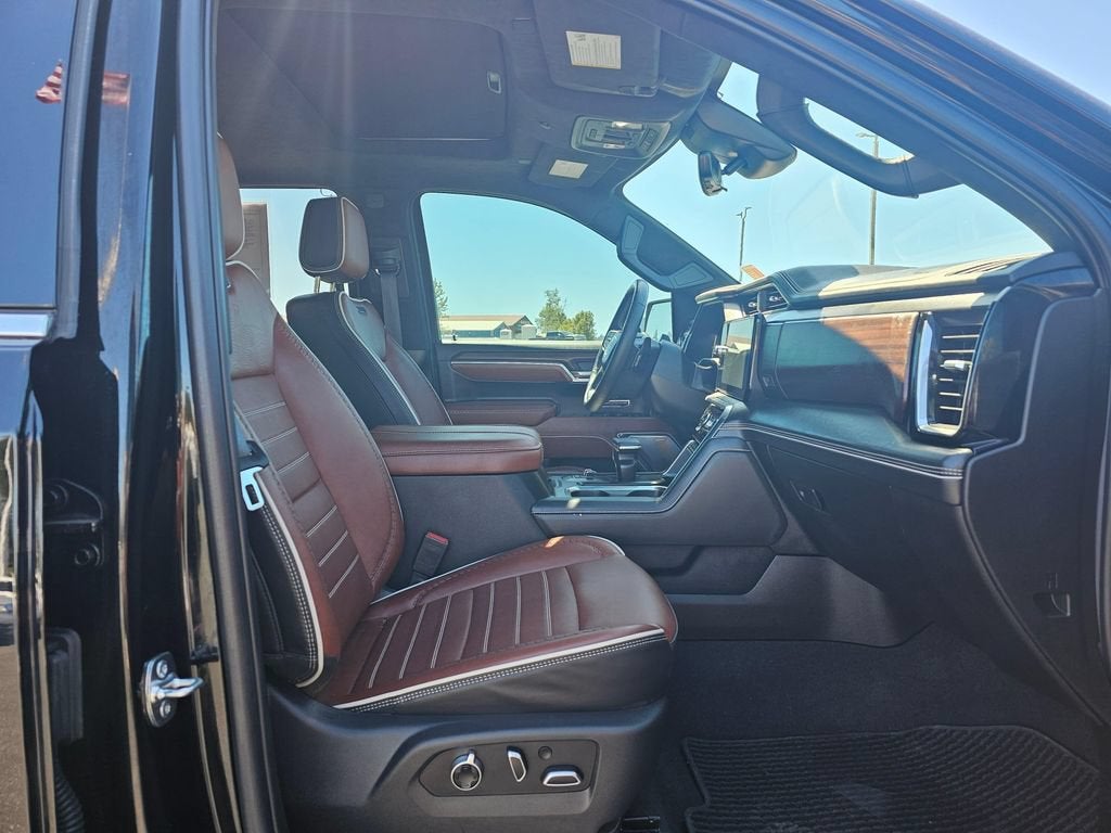 2025 GMC Sierra 1500 Base