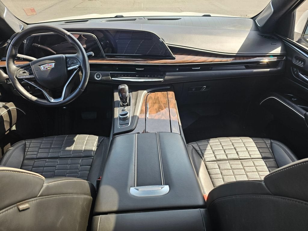 2022 Cadillac Escalade Base