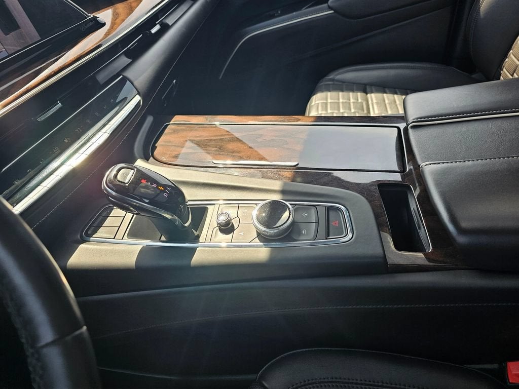 2022 Cadillac Escalade Base
