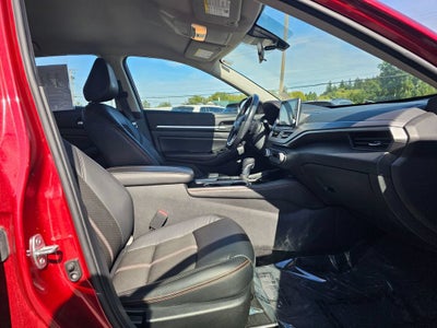 2024 Nissan Altima Base