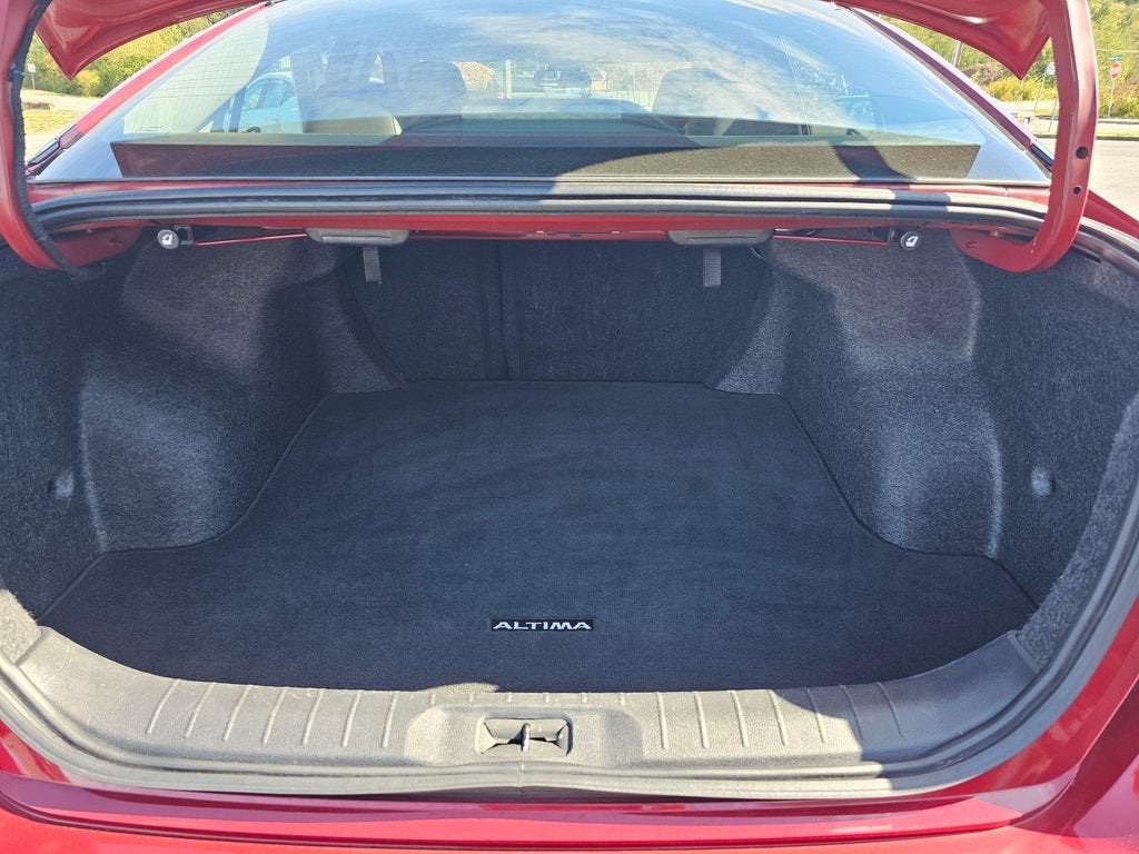 2024 Nissan Altima Base
