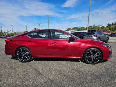 2024 Nissan Altima Base