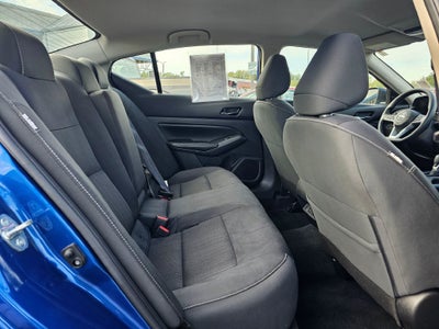 2025 Nissan Altima Base