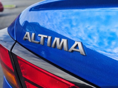 2025 Nissan Altima Base