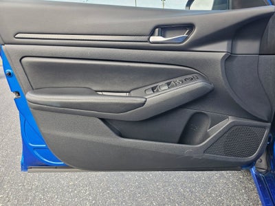 2025 Nissan Altima Base