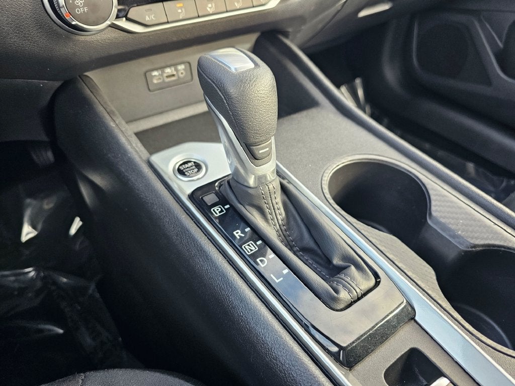 2025 Nissan Altima Base