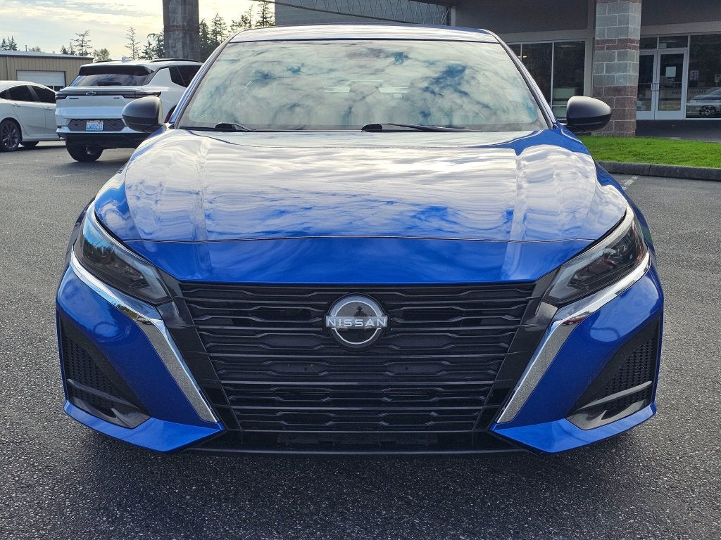 2025 Nissan Altima Base