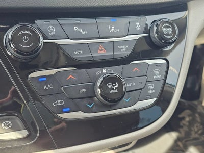 2024 Chrysler Pacifica Base