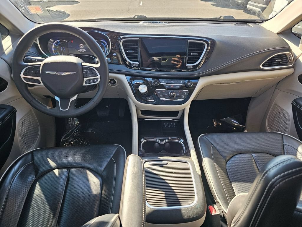 2023 Chrysler Pacifica Base