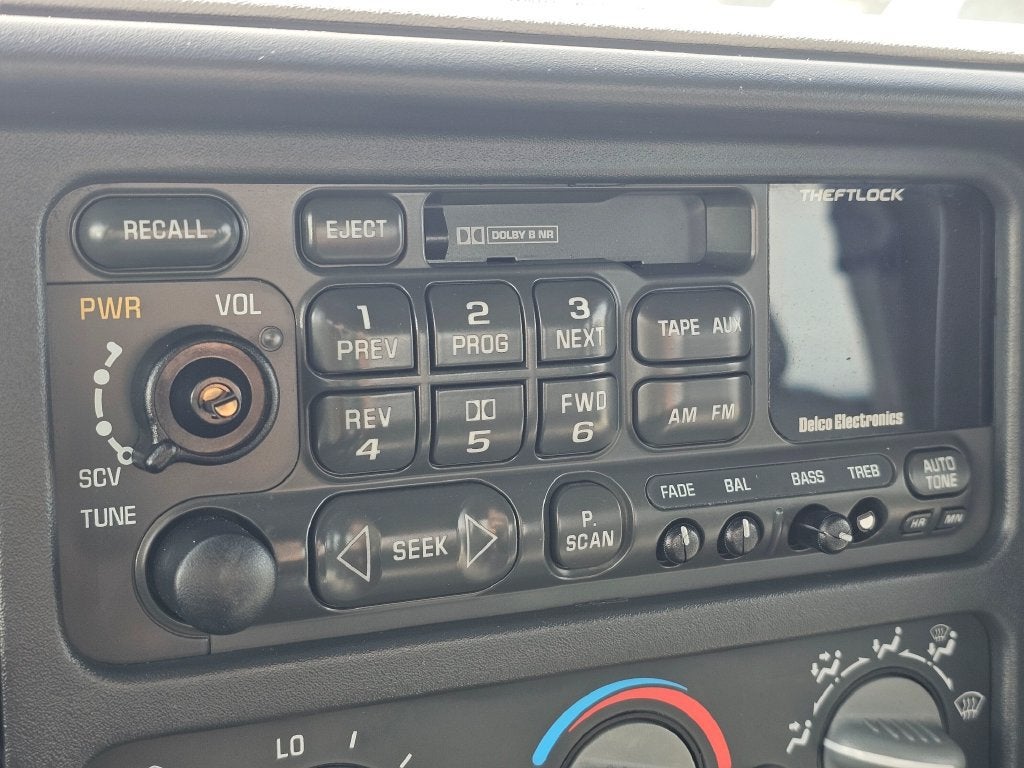 1998 Chevrolet Silverado 1500 Base