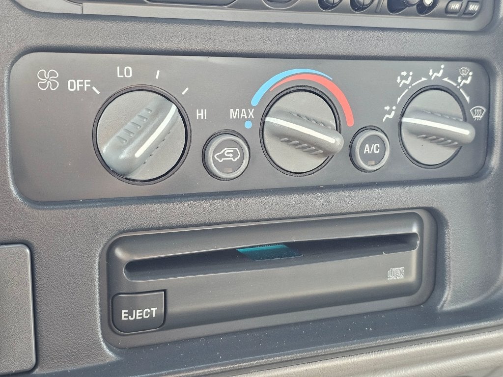 1998 Chevrolet Silverado 1500 Base