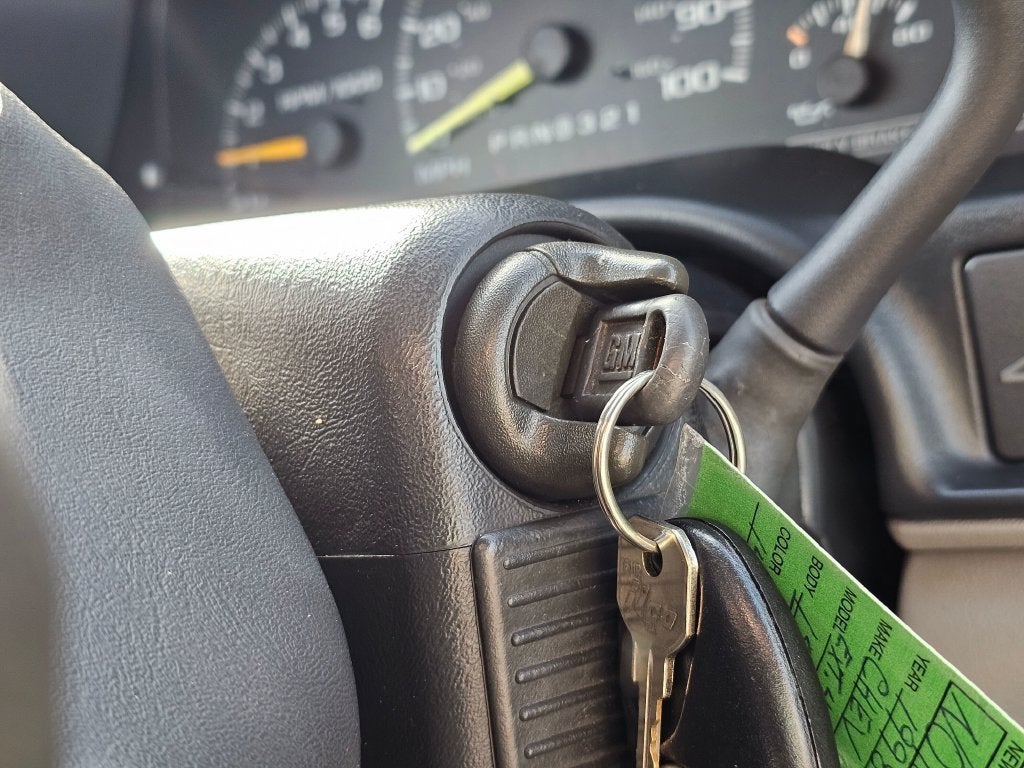 1998 Chevrolet Silverado 1500 Base