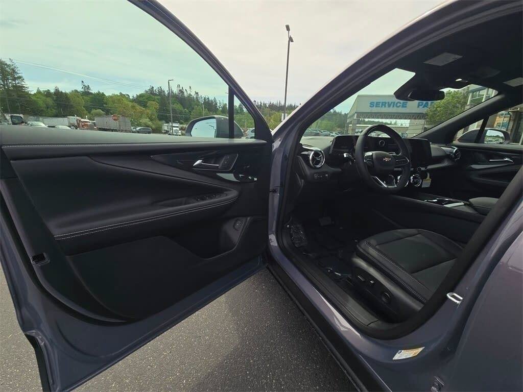 2025 Chevrolet Blazer EV LT