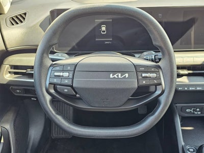 2025 Kia K4 Base