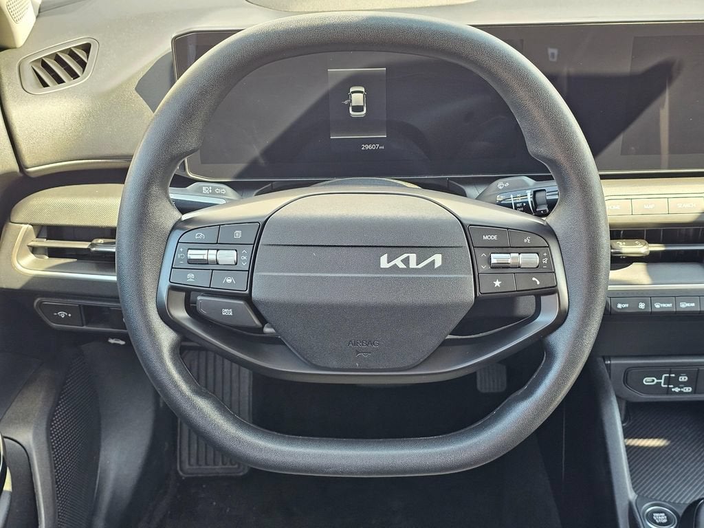 2025 Kia K4 Base