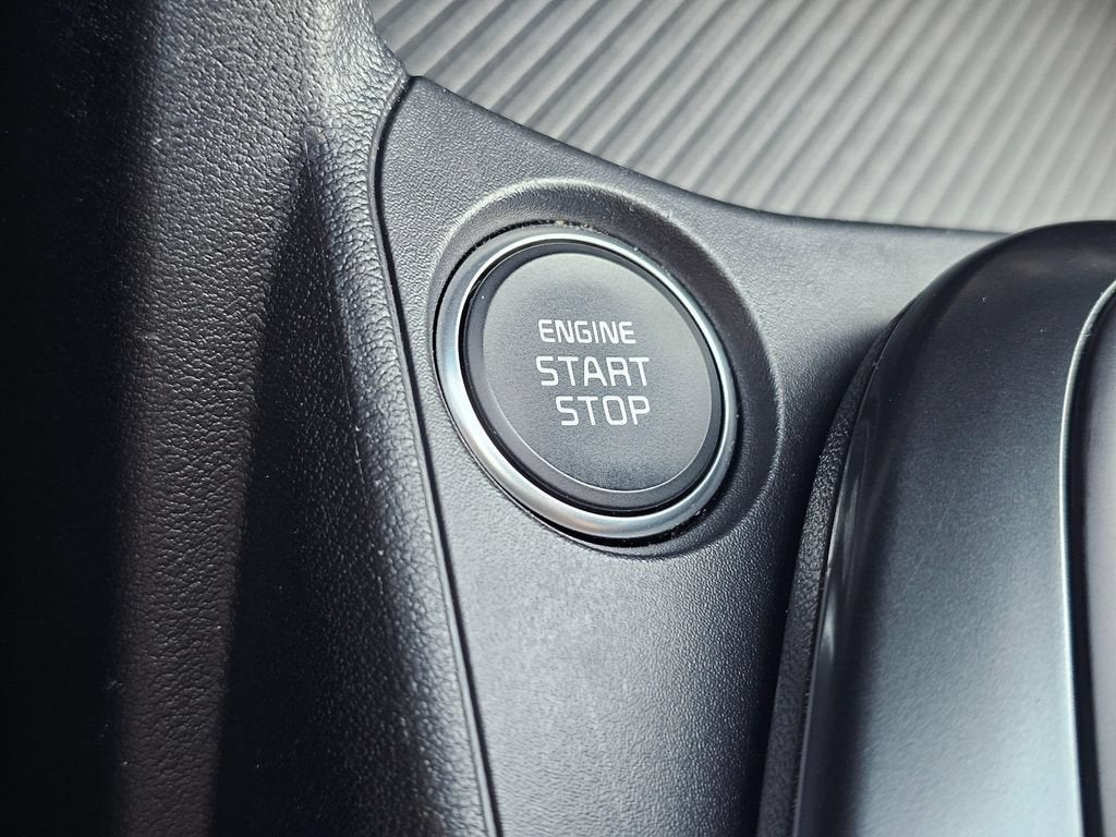 2025 Kia K4 Base
