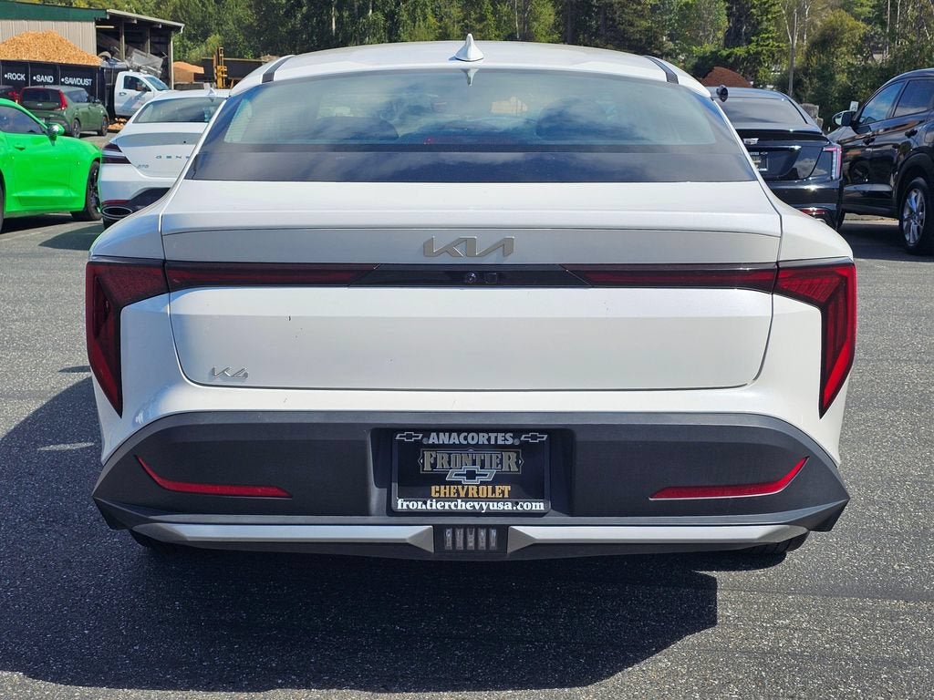 2025 Kia K4 Base