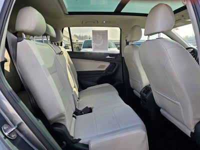 2018 Volkswagen Tiguan Base