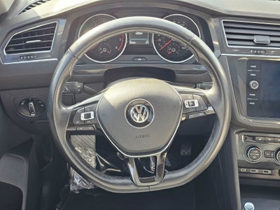 2018 Volkswagen Tiguan Base