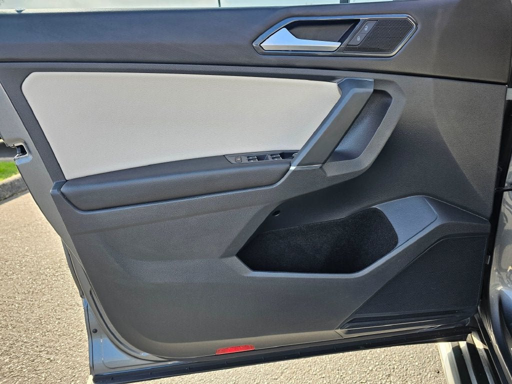 2018 Volkswagen Tiguan Base
