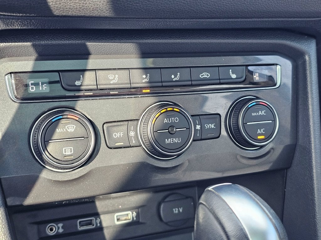 2018 Volkswagen Tiguan Base