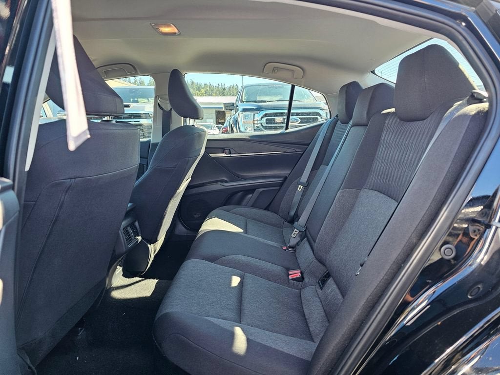 2025 Toyota Camry Base