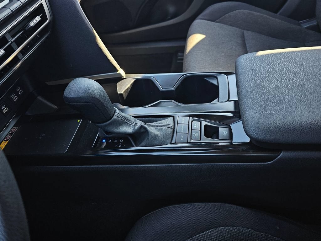 2025 Toyota Camry Base