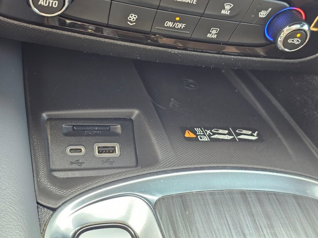 2024 Buick Enclave Base