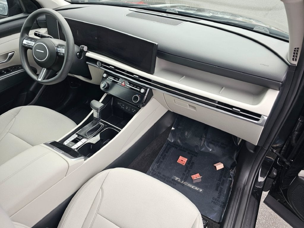 2025 Hyundai Tucson Base