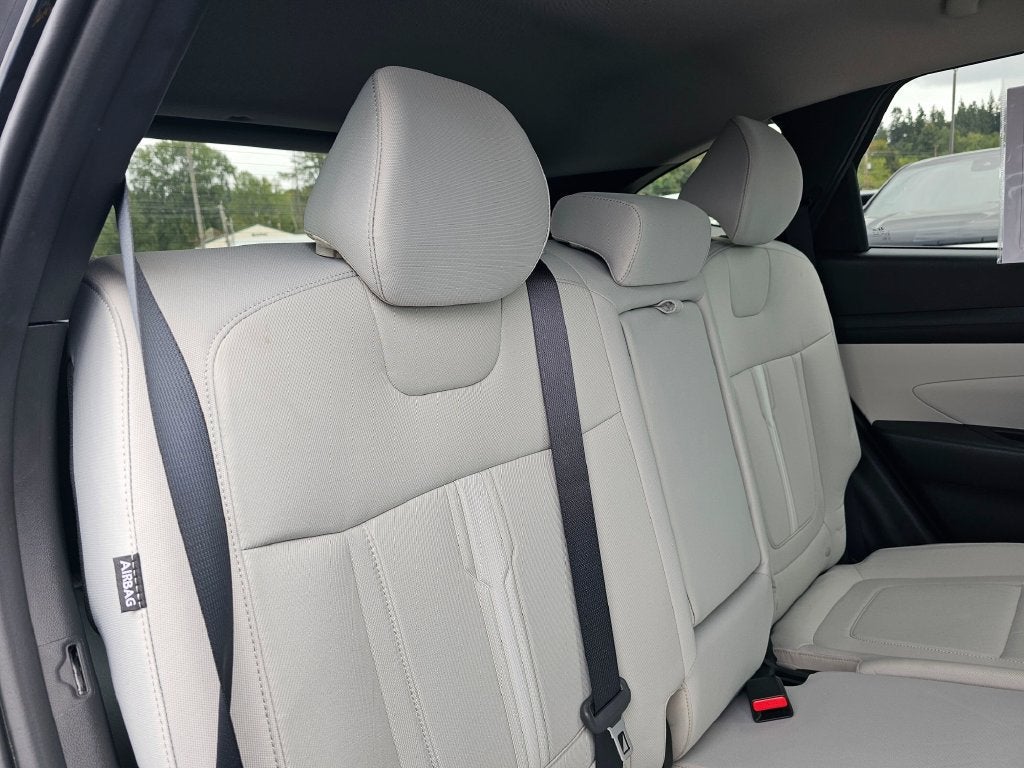 2025 Hyundai Tucson Base