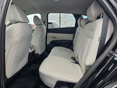 2025 Hyundai Tucson Base