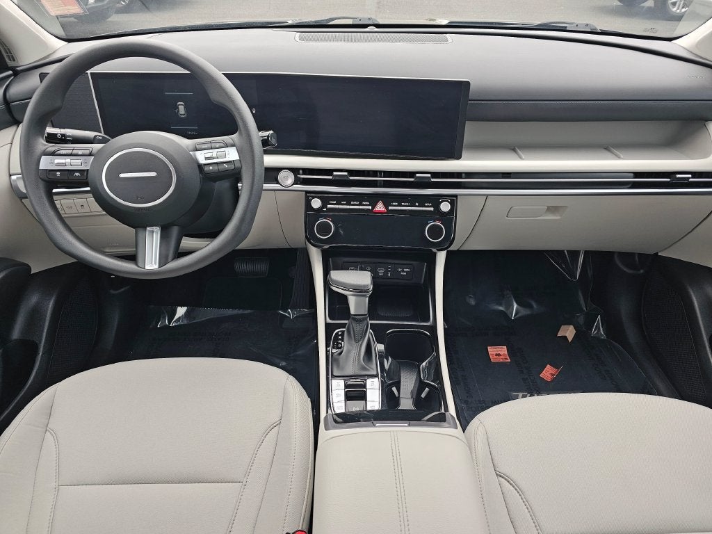 2025 Hyundai Tucson Base