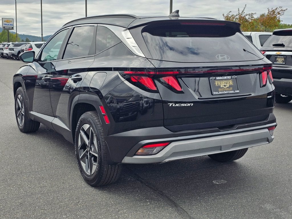 2025 Hyundai Tucson Base