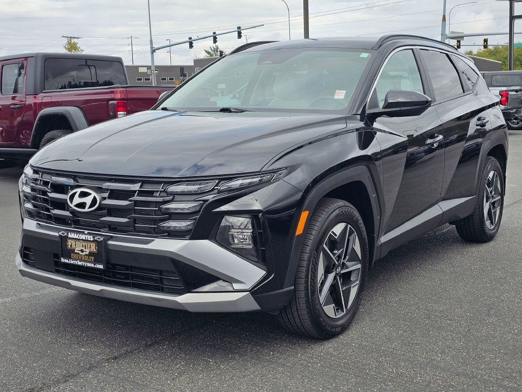 2025 Hyundai Tucson Base