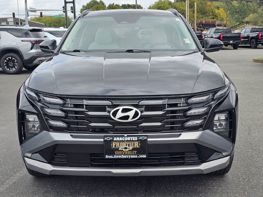 2025 Hyundai Tucson Base