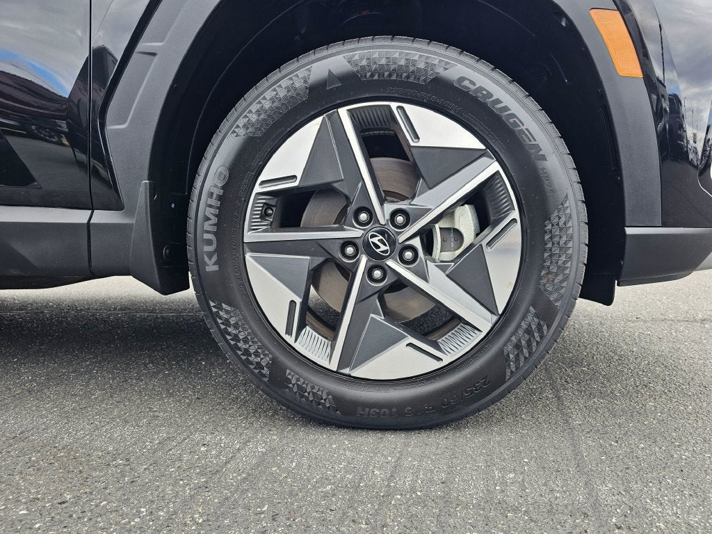 2025 Hyundai Tucson Base