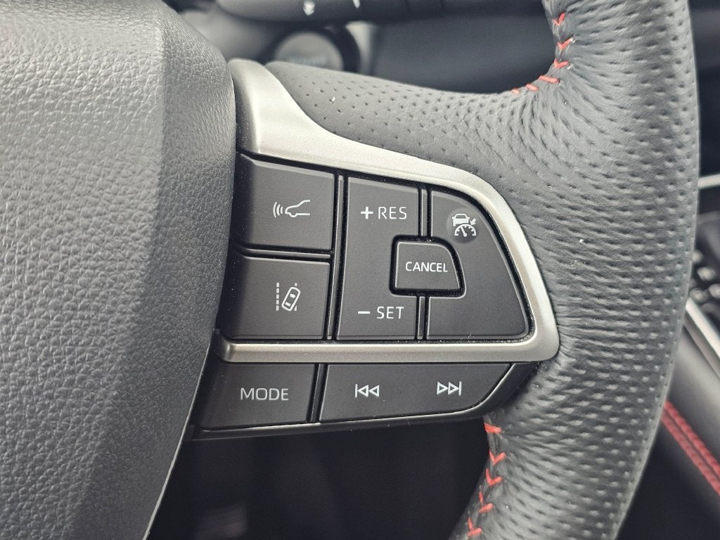 2025 Toyota Sienna Base