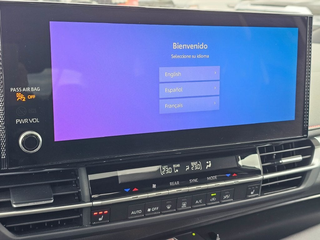 2025 Toyota Sienna Base